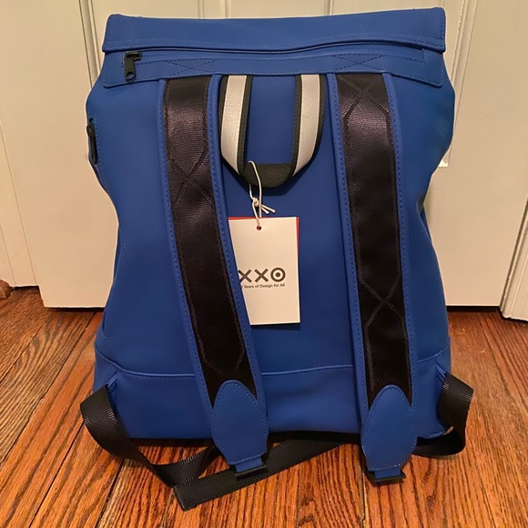 Hunter Backpack - Picture 2 of 6